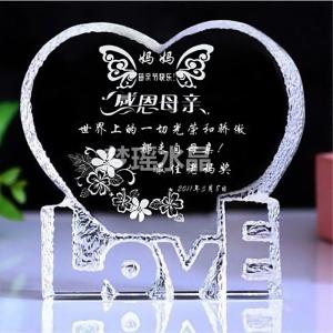 水晶內(nèi)雕禮品定制
